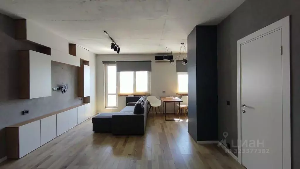 2-к кв. Саха (Якутия), Якутск 203-й мкр, 20 (64.9 м) - Фото 1