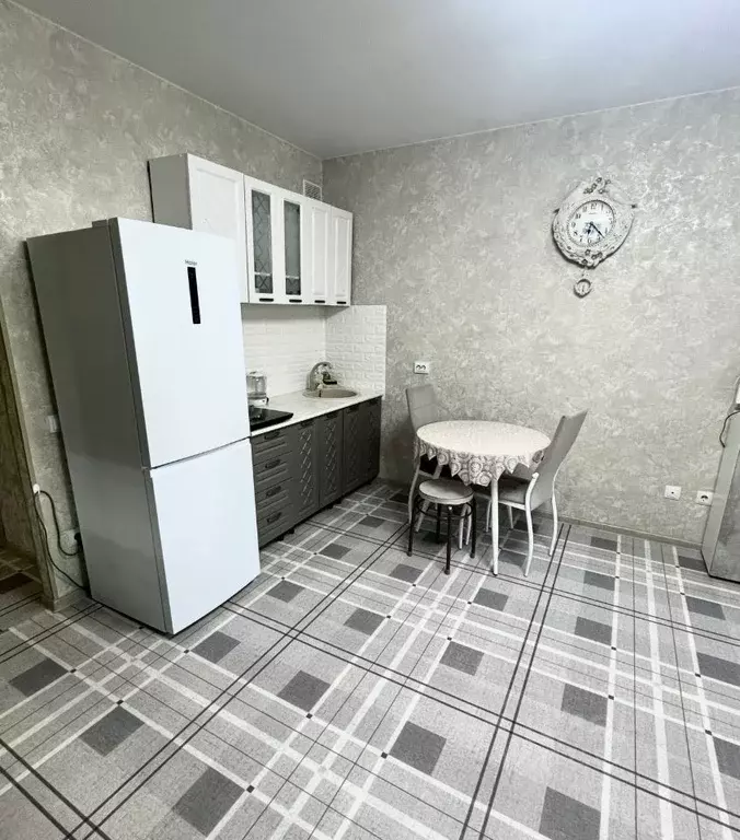 Студия Краснодарский край, Краснодар бул. Адмиралтейский, 3к3 (29.1 м) - Фото 1