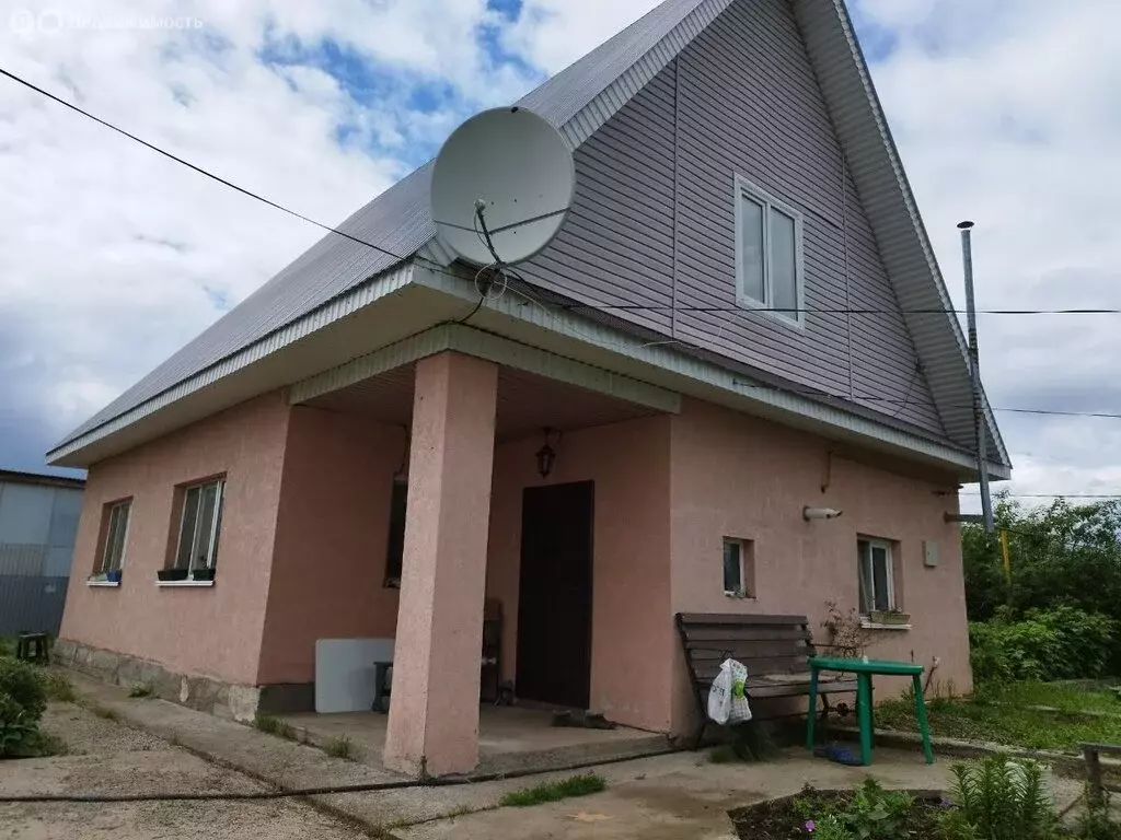 Дом в деревня Карякино, Центральная улица, 28 (127 м) - Фото 1