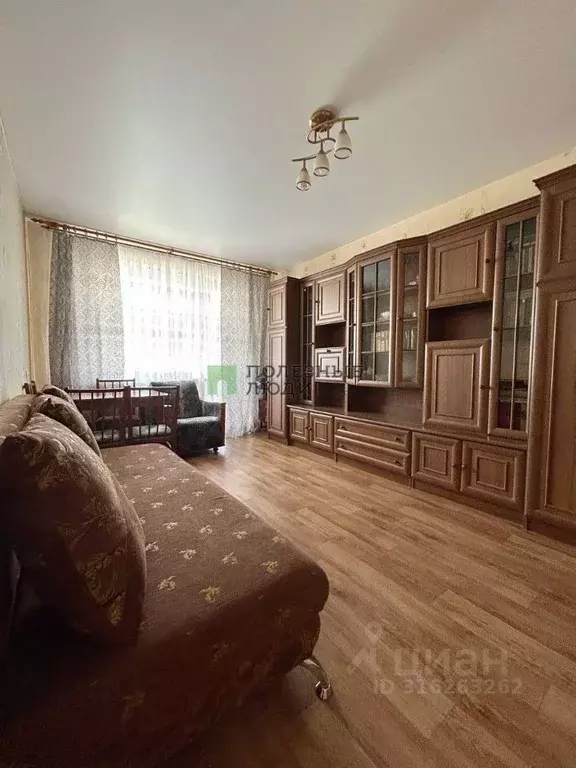 1-к кв. Саратовская область, Саратов Рабочая ул., 90/104 (32.6 м) - Фото 0