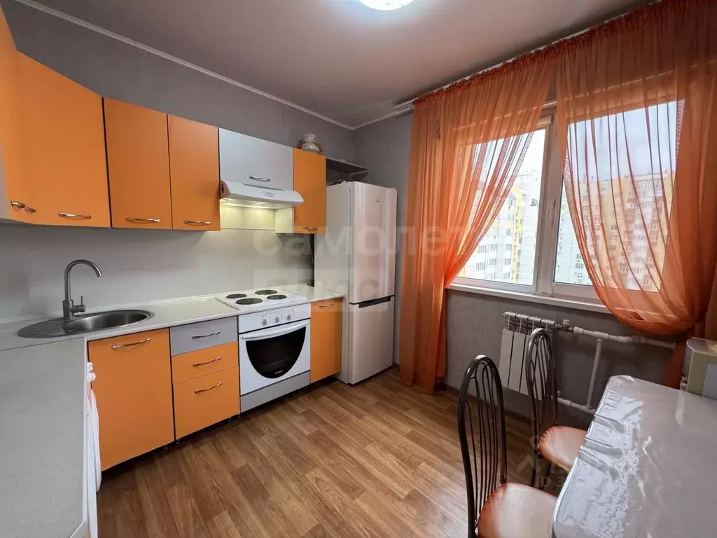 2-к кв. Оренбургская область, Оренбург Транспортная ул., 16/1 (48.5 м) - Фото 1