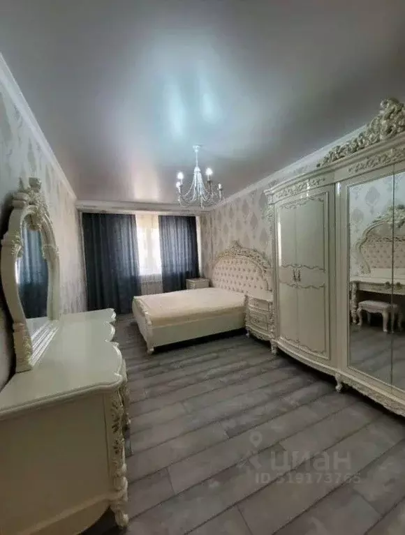 3-к кв. Кабардино-Балкария, Нальчик ул. Чернышевского (89.7 м) - Фото 0