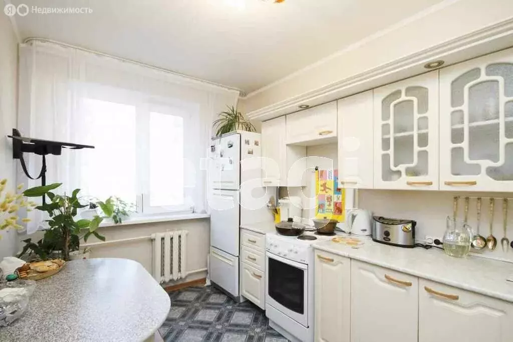 3-комнатная квартира: Тюмень, Ямская улица, 75к1 (64.6 м) - Фото 1