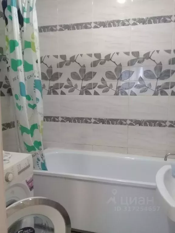 1-к кв. Саратовская область, Энгельс Полтавская ул., 25 (33.0 м) - Фото 2