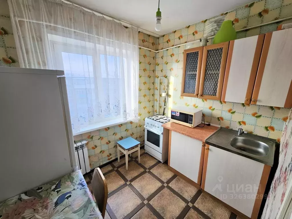 2-к кв. Омская область, Омск ул. Труда, 1 (48.0 м) - Фото 1