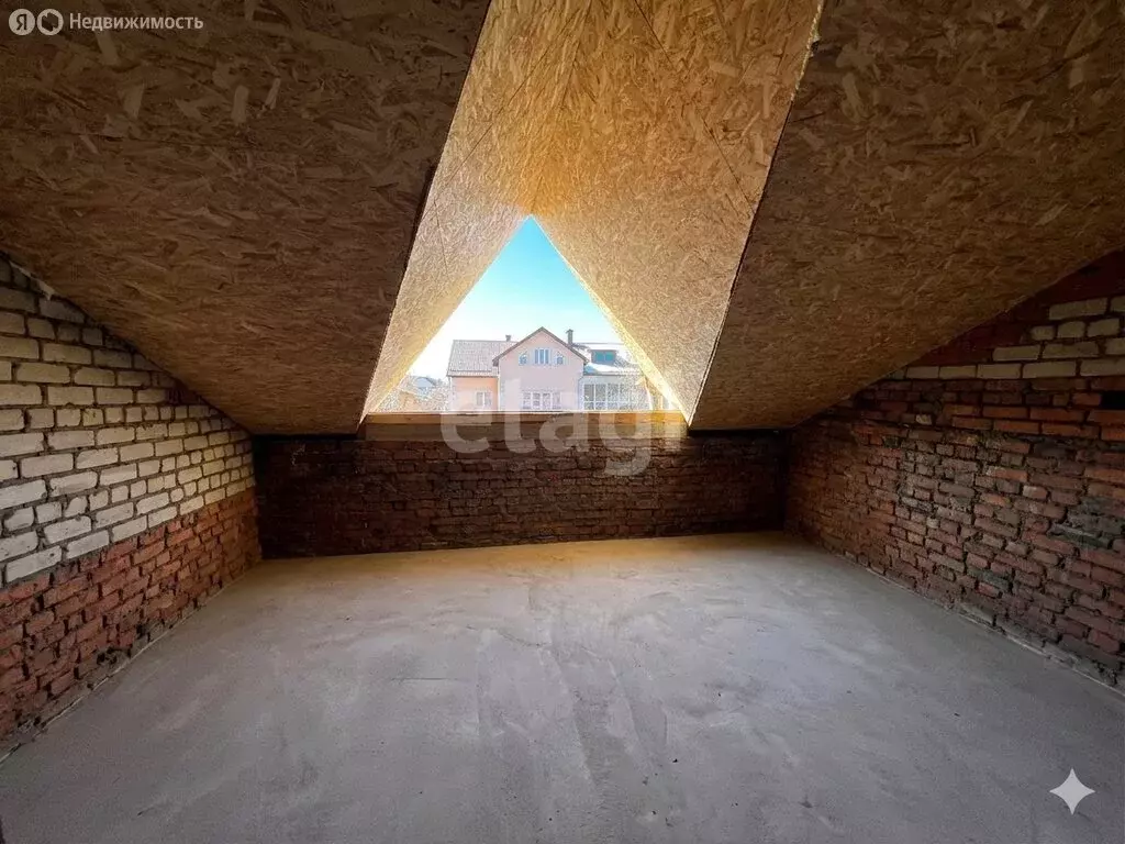 Дом в Красноярск, микрорайон Северный, улица Матвеева (313.7 м) - Фото 1