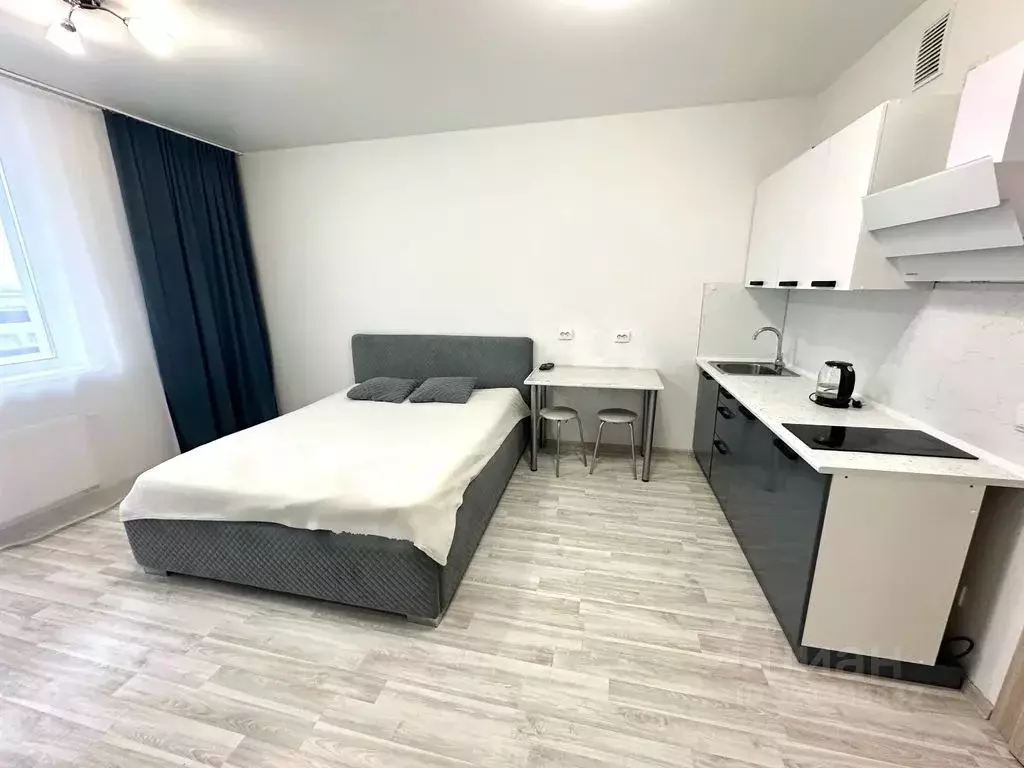 Студия Свердловская область, Екатеринбург ул. Софьи Перовской, 104 ... - Фото 1