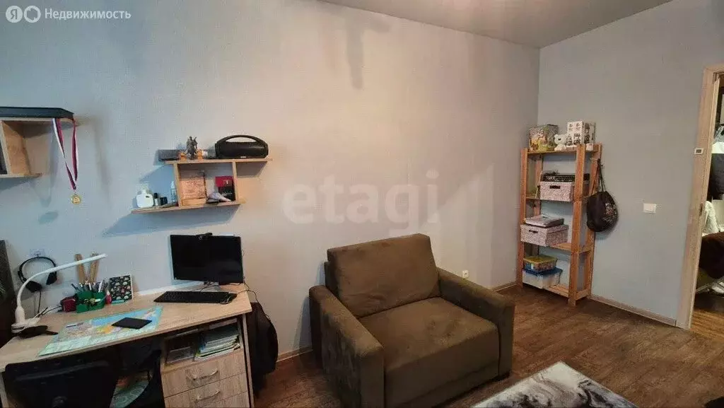 3-комнатная квартира: Калининград, Минусинская улица, 19 (66.7 м) - Фото 2