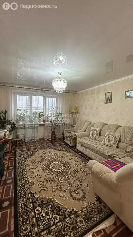 3-комнатная квартира: Салават, Октябрьская улица, 62А (58.6 м) - Фото 0