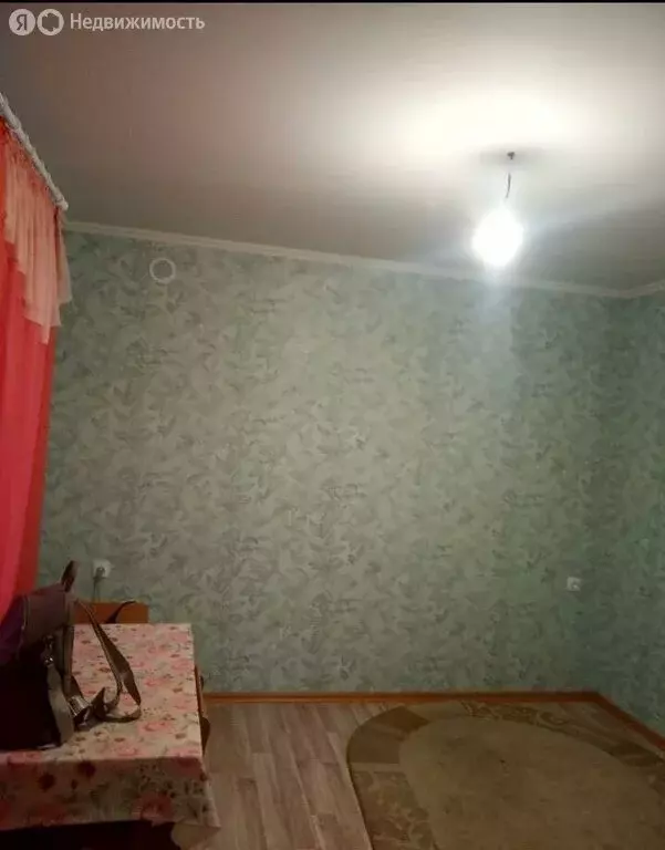 Дом в Свердловская область, посёлок городского типа Белоярский (32 м) - Фото 1