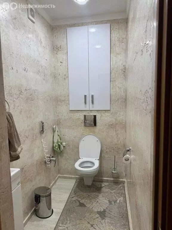 Дом в Усть-Лабинск, Сахарная улица (284.7 м) - Фото 0