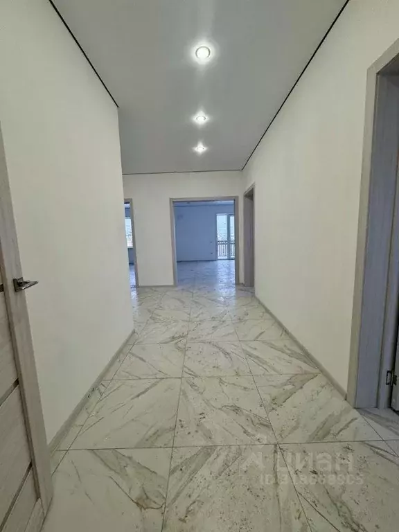 Дом в Иркутская область, Иркутский муниципальный округ, с. ... - Фото 1