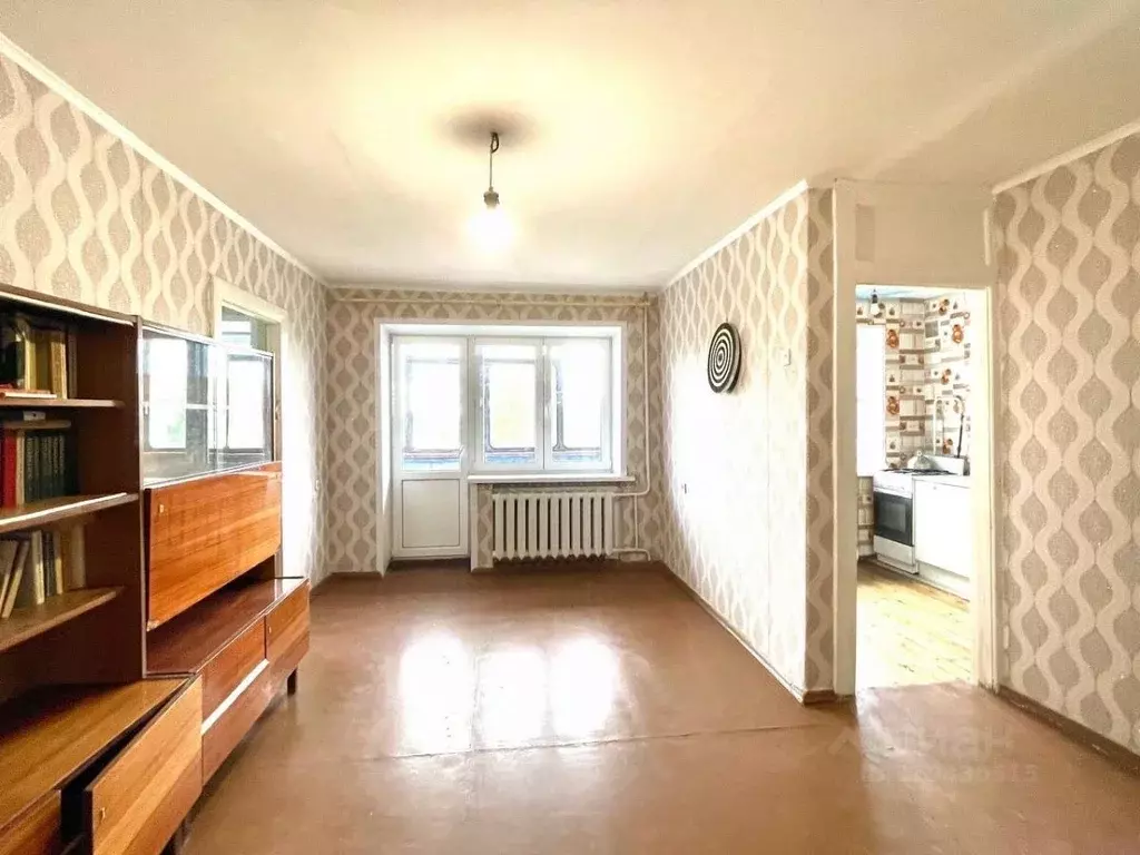 2-к кв. Курская область, Курск ул. Карла Маркса, 66к5 (41.8 м) - Фото 1