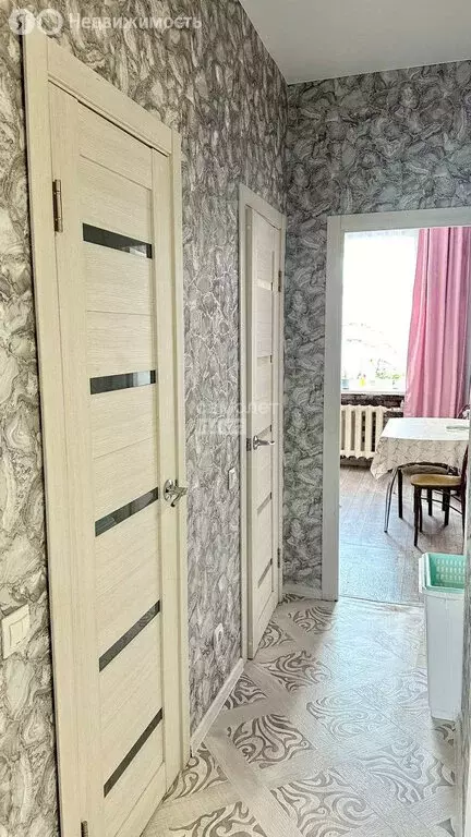 2-комнатная квартира: Комсомольск-на-Амуре, Советская улица, 1 (55.5 ... - Фото 1