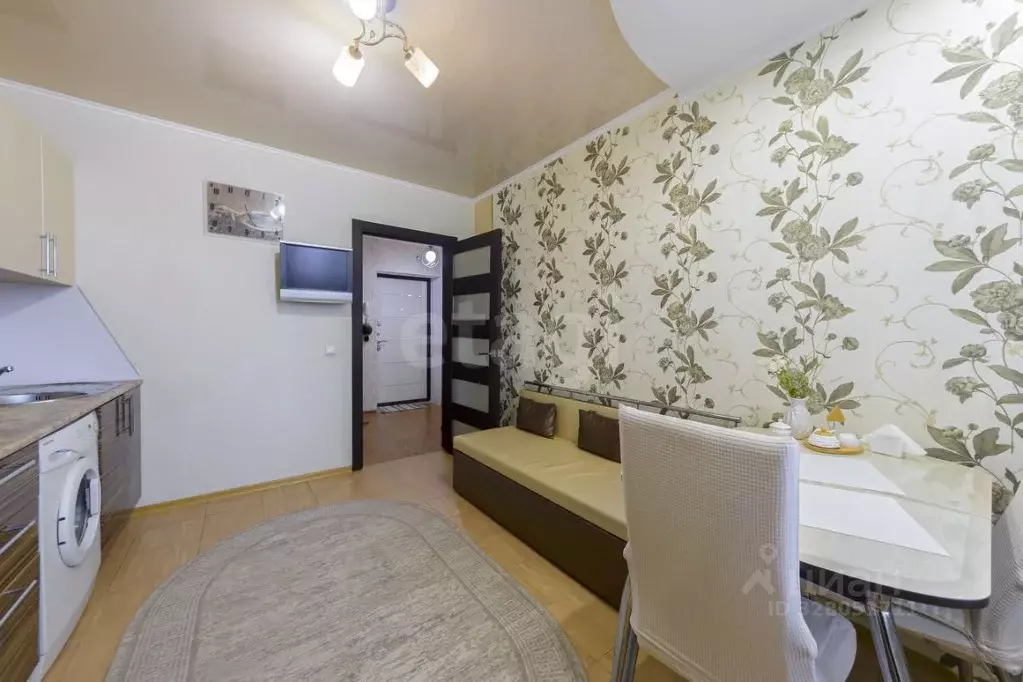 1-к кв. Тюменская область, Тюмень бул. Бориса Щербины, 13 (37.4 м) - Фото 1