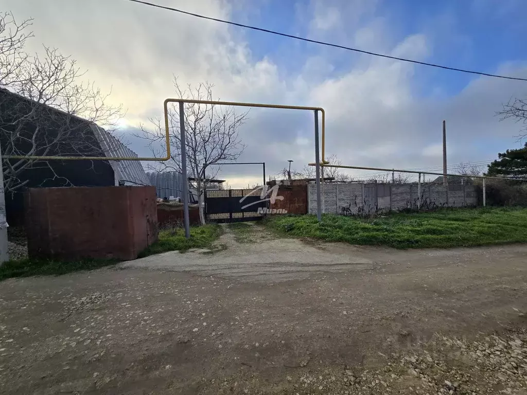 Склад в Севастополь Сапун-гора СНТ, 678 (300 м) - Фото 1