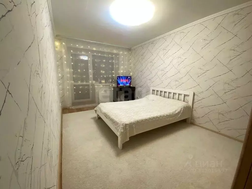 1-к кв. Тюменская область, Тюмень ул. Ю.-Р.Г. Эрвье, 10 (34.0 м) - Фото 1