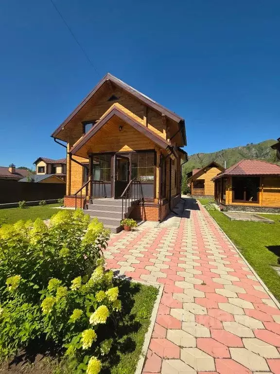 Дом в Алтай, Майминский район, Соузгинское с/пос, пос. Турбаза Юность ... - Фото 1