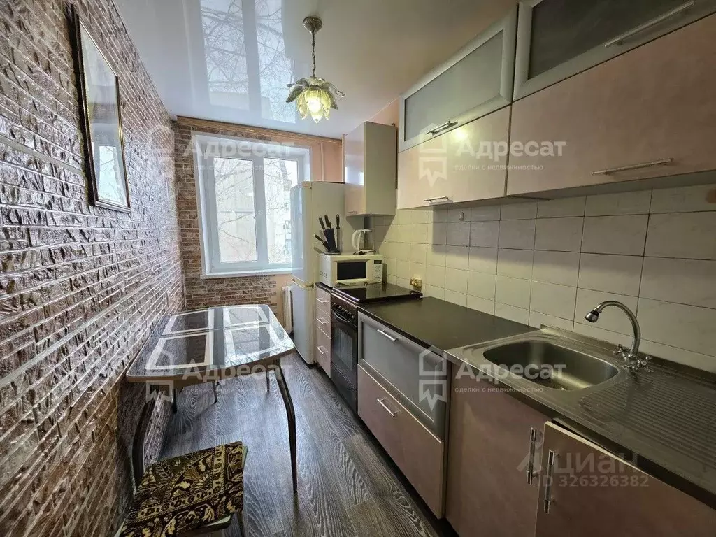 2-к кв. Волгоградская область, Волжский Пионерская ул., 18 (44.9 м) - Фото 1