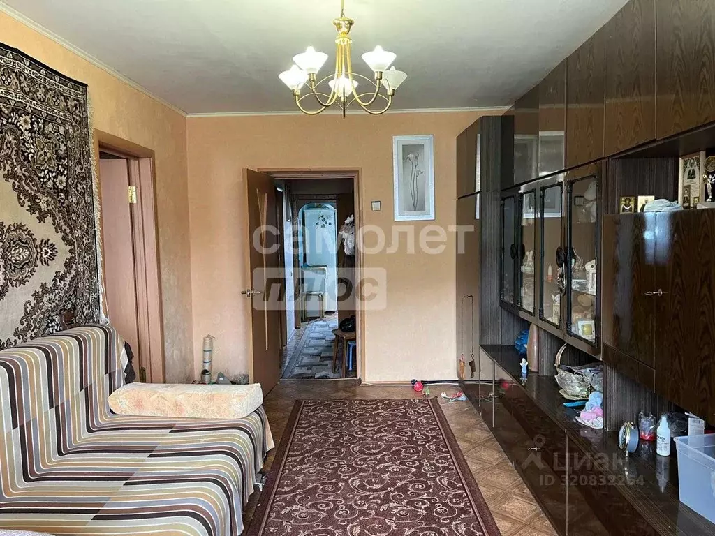 3-к кв. Владимирская область, Александров ул. Революции, 2 (62.2 м) - Фото 0