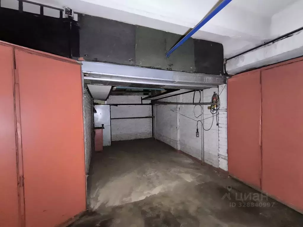 Гараж в Москва ул. Паршина, 14 (13 м) - Фото 2