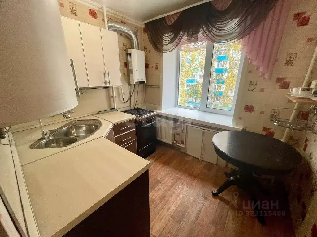 3-к кв. Татарстан, Казань Октябрьская ул., 3а (61.5 м) - Фото 1