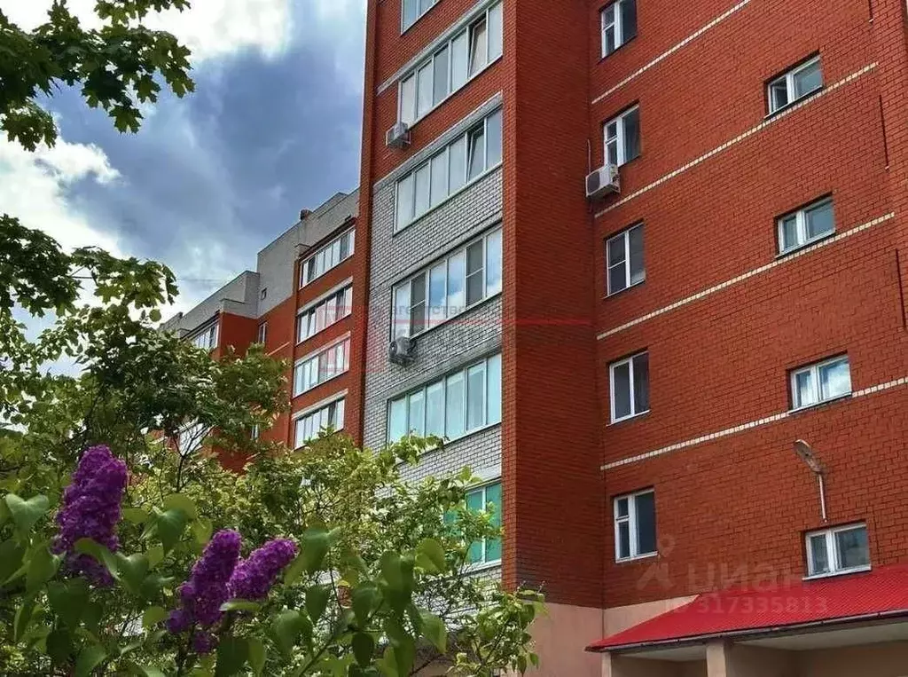 2-к кв. Белгородская область, Старый Оскол Северный мкр, 7 (60.0 м) - Фото 0