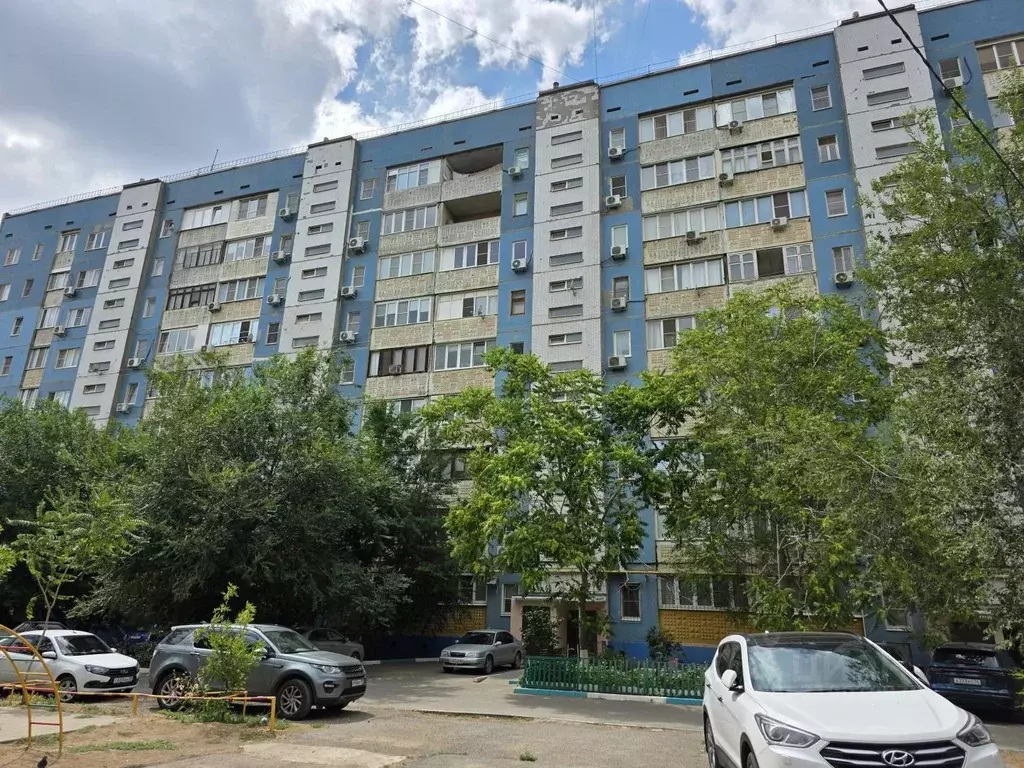 3-к кв. Астраханская область, Астрахань Звездная ул., 5к1 (58.3 м) - Фото 0