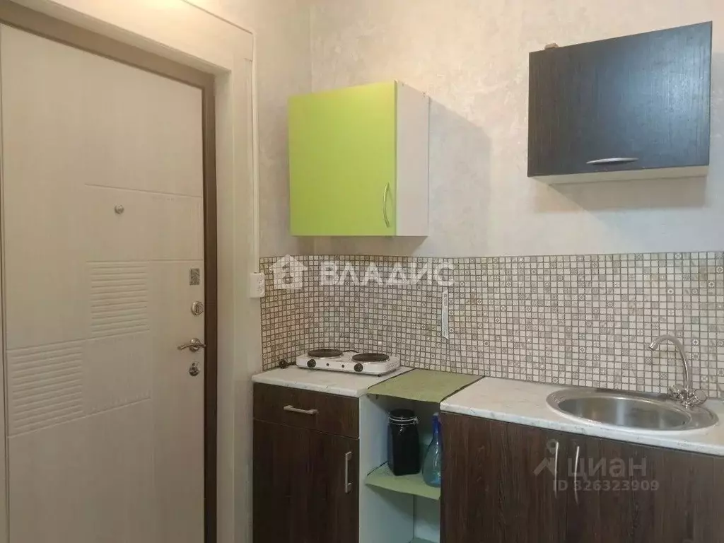 Студия Нижегородская область, Нижний Новгород ул. Дьяконова, 43 (18.0 ... - Фото 1