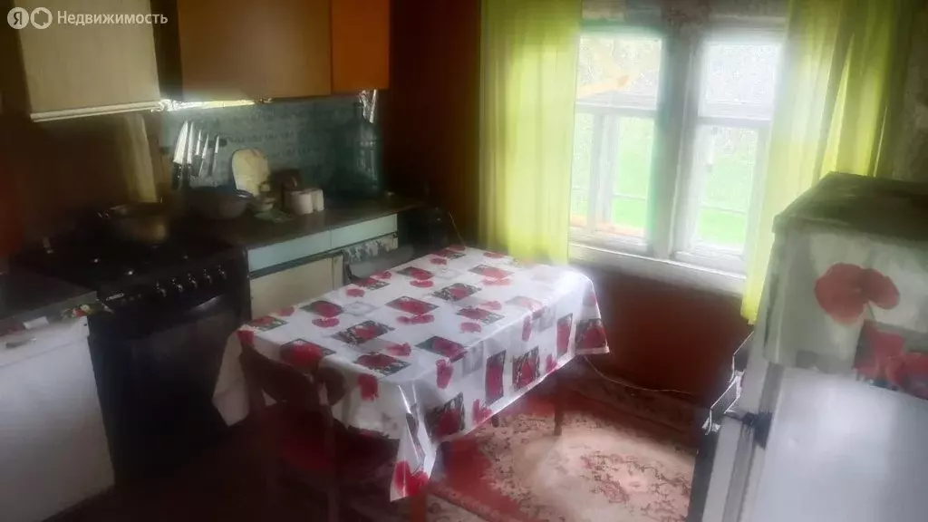 Дом в Новгородская область, Крестецкий муниципальный округ, деревня ... - Фото 1