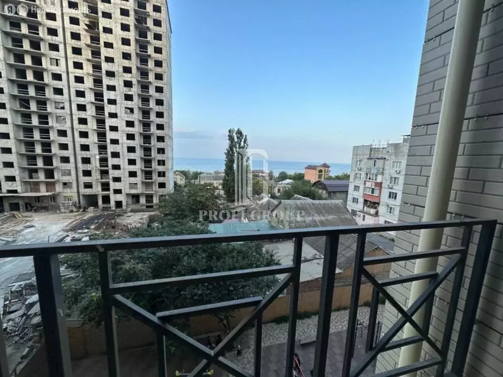 1-комнатная квартира: Махачкала, улица Лаптиева, 47 (41 м) - Фото 1