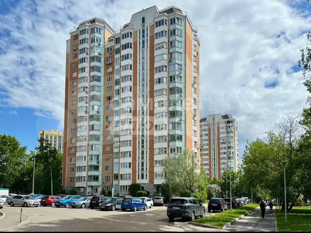3-к. квартира, 81,5 м, 2/17 эт. - Фото 0