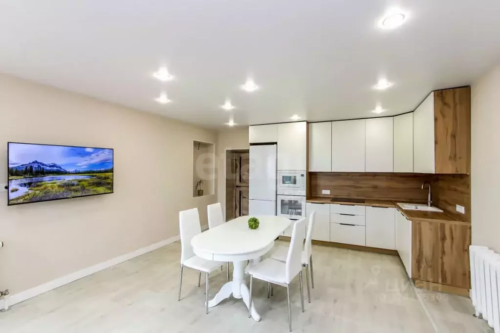 Дом в Тюменская область, Тюмень Верхний Бор мкр, ул. Славянская (100 ... - Фото 1