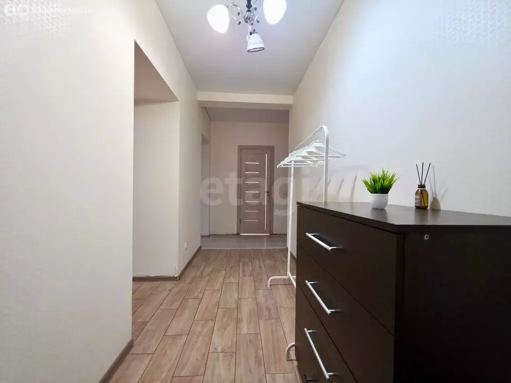 2-комнатная квартира: Калининград, улица Согласия, 34 (66.7 м) - Фото 1