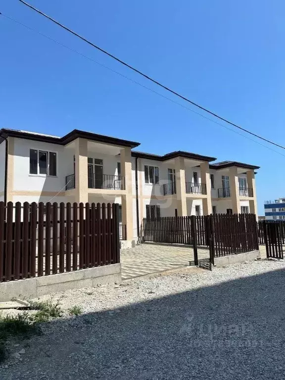 Дом в Краснодарский край, Новороссийск городской округ, с. Мысхако ул. ... - Фото 0