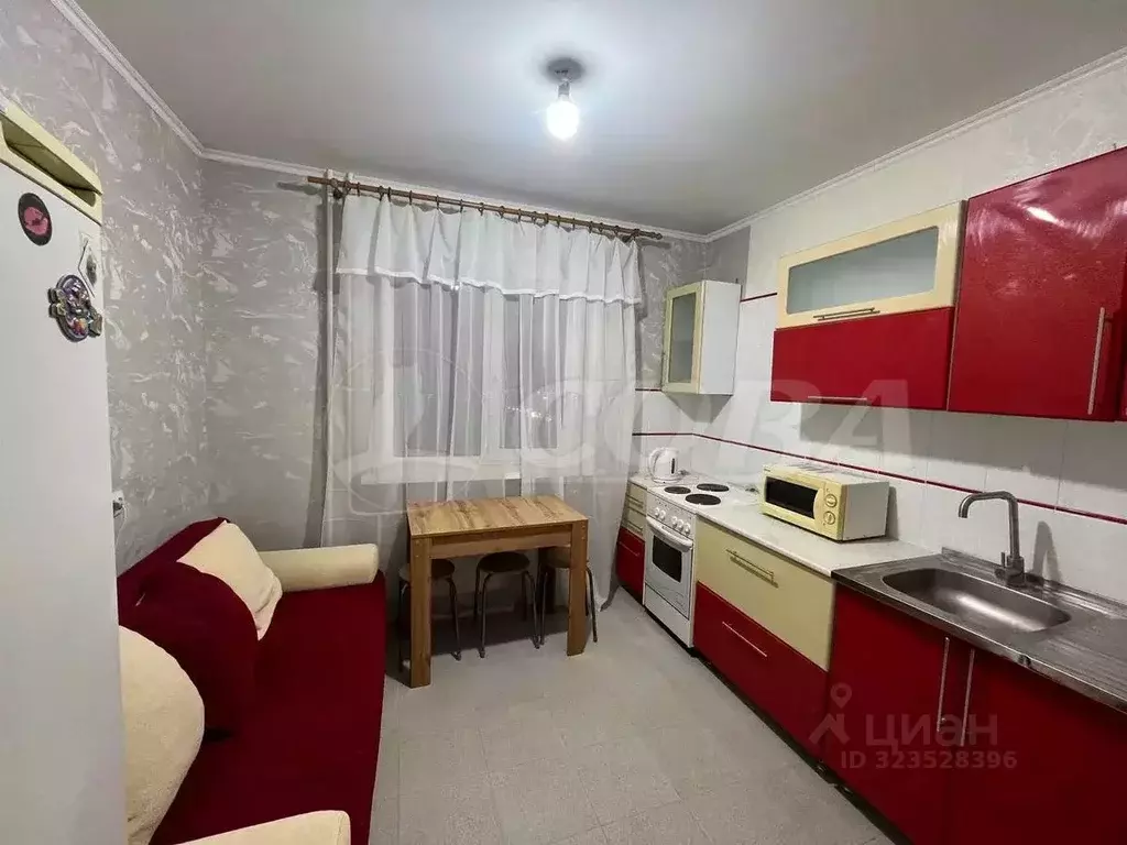 1-к кв. Тюменская область, Тюмень ул. Елизарова, 30 (35.0 м) - Фото 1