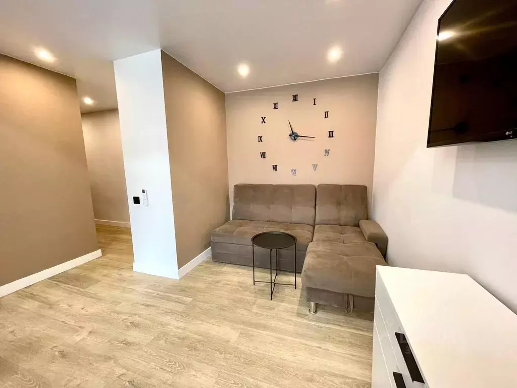 1-к кв. Хабаровский край, Комсомольск-на-Амуре просп. Ленина, 60 (35.0 ... - Фото 2