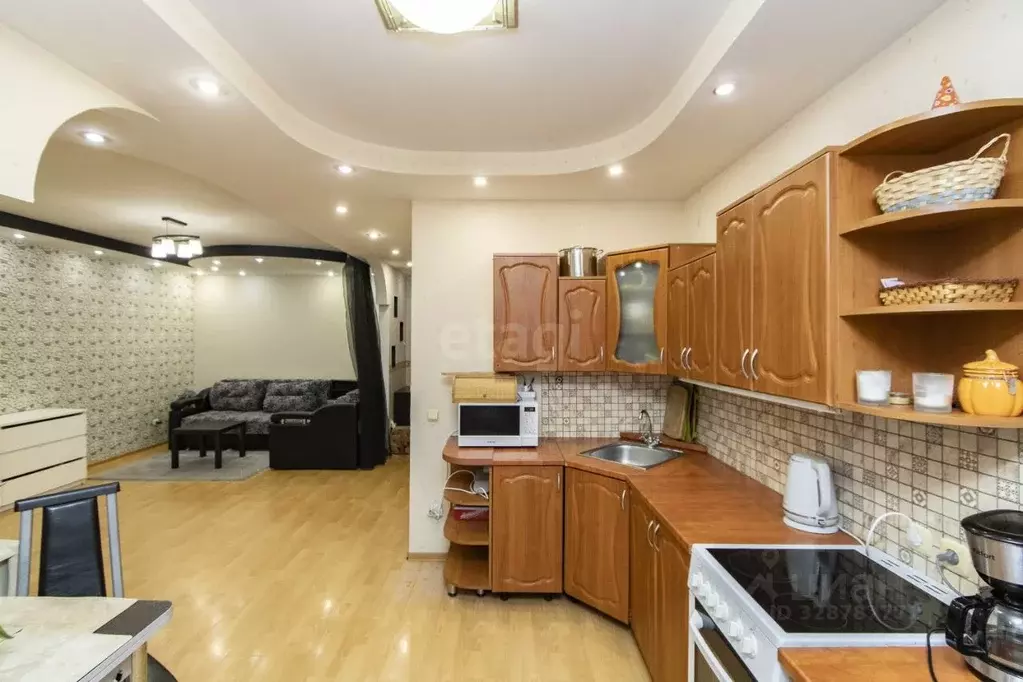 1-к кв. Тюменская область, Тюмень ул. 50 лет Октября, 24к1 (39.2 м) - Фото 1