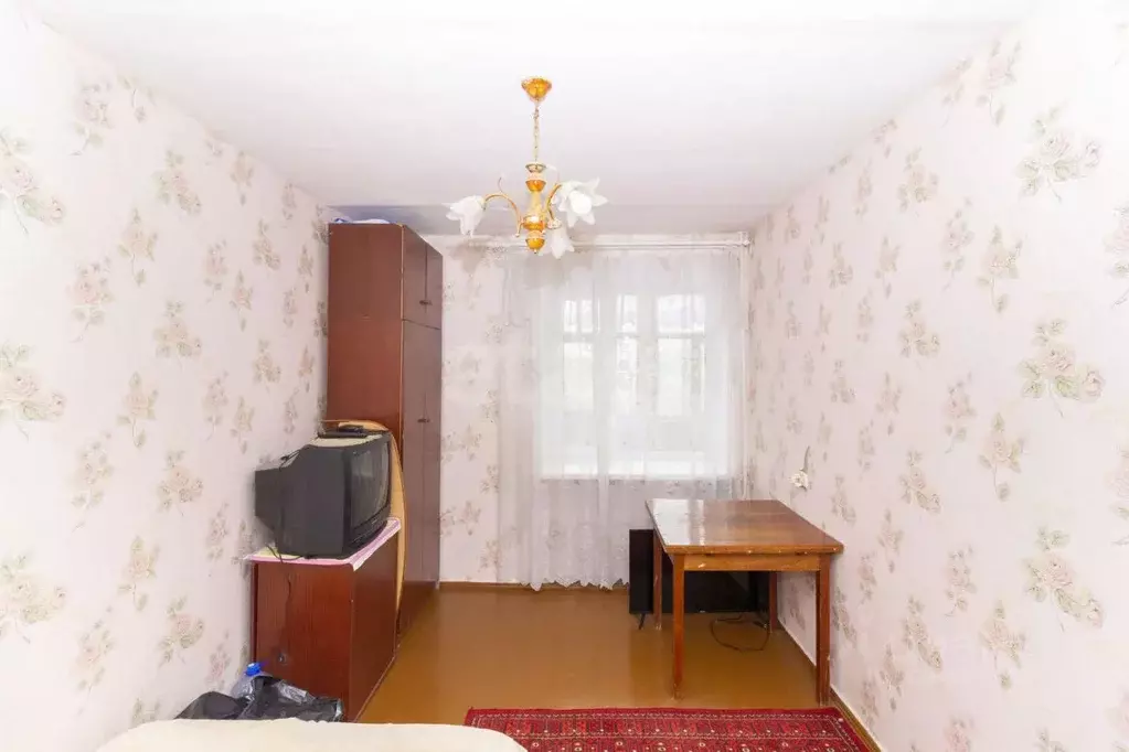 2-к кв. Тюменская область, Тюмень ул. Пархоменко, 1 (48.0 м) - Фото 1