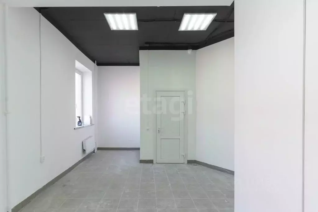 Офис в Тюменская область, Тюмень ул. Николая Зелинского, 1 (280 м) - Фото 0