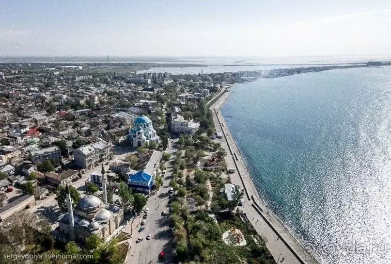 Участок в Крым, Сакский район, Суворовское с/пос, с. Каменоломня ул. ... - Фото 1