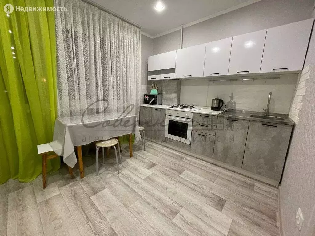 1-комнатная квартира: Старый Оскол, микрорайон Весенний, 16 (42 м) - Фото 1