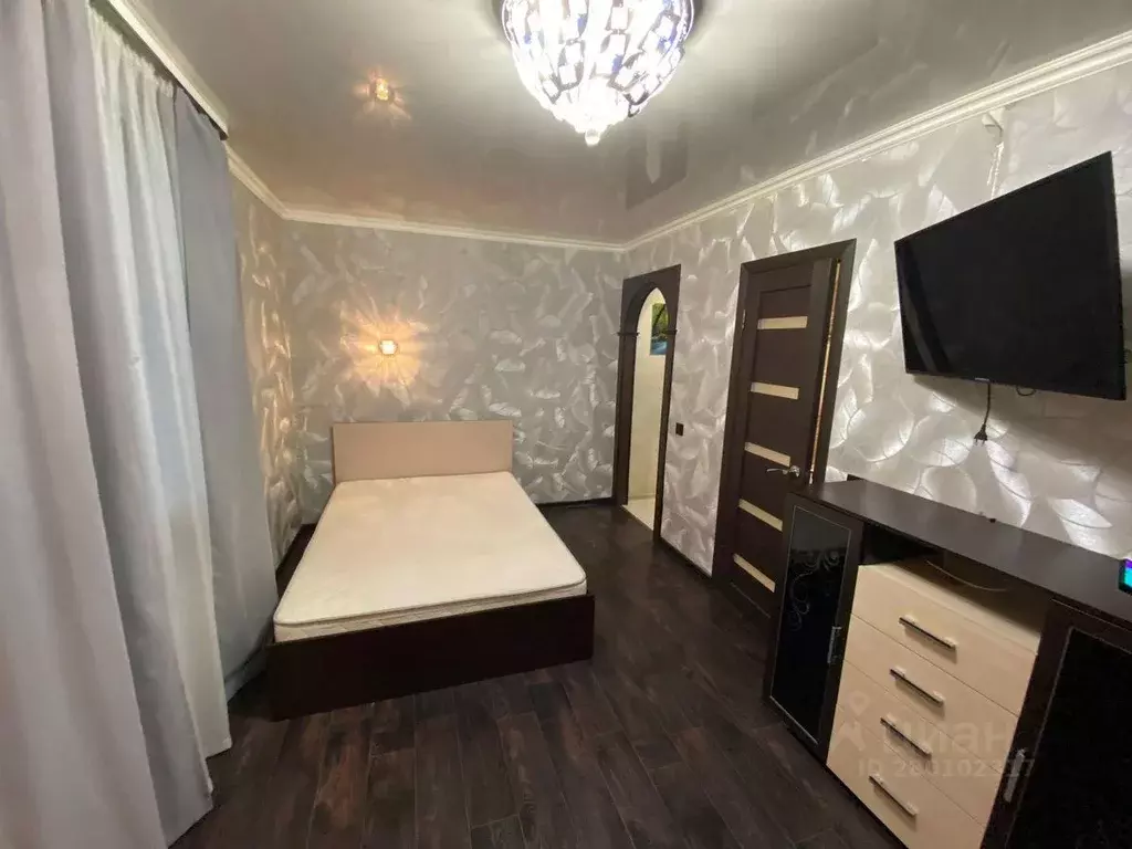 1-к кв. Пензенская область, Пенза ул. Попова, 8 (33.0 м) - Фото 1