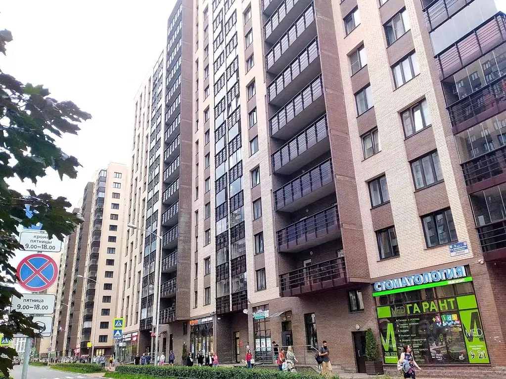 3-к кв. Ленинградская область, Мурино Всеволожский район, бул. ... - Фото 1