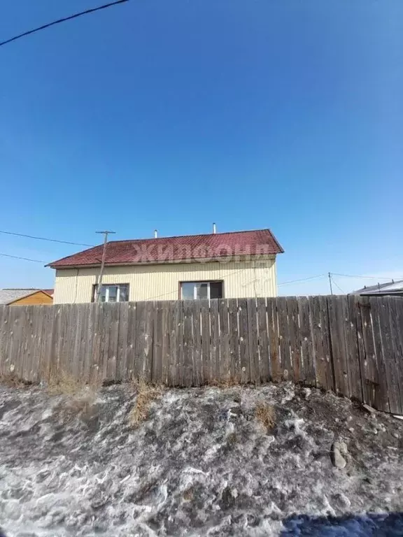 Дом в Тыва, Кызыл ул. Лазурная (38 м) - Фото 1