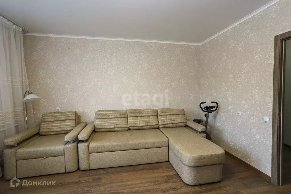 Продаётся 2-к квартира, 64.8 м - Фото 0