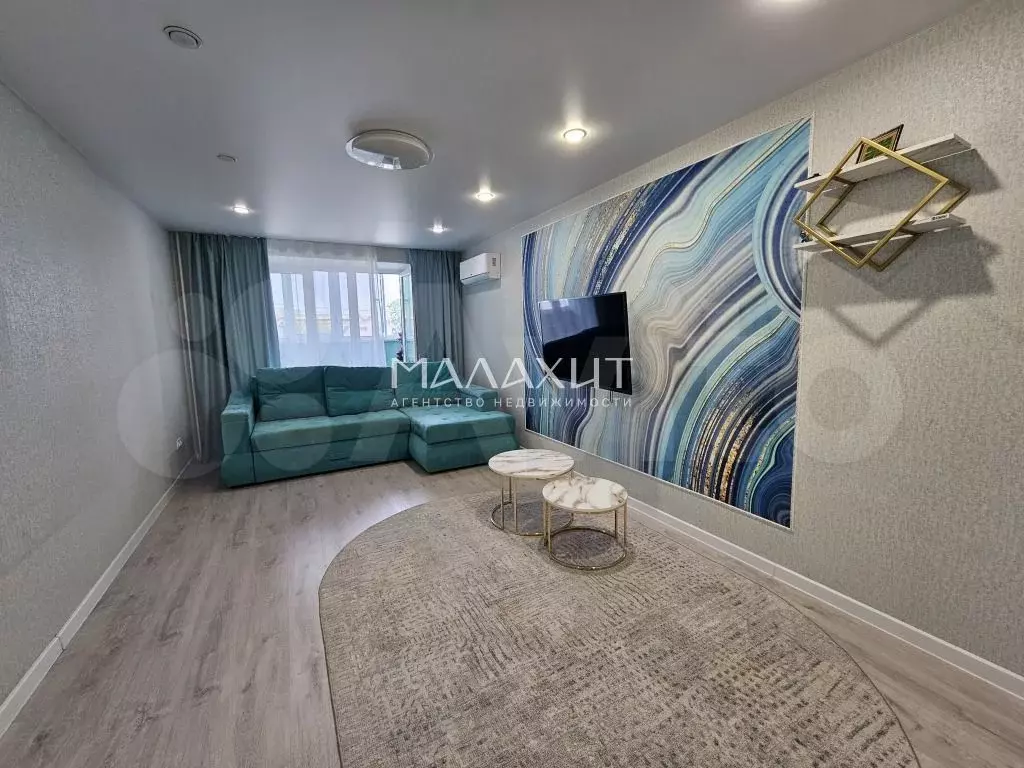 2-к. квартира, 67 м, 2/9 эт. - Фото 1