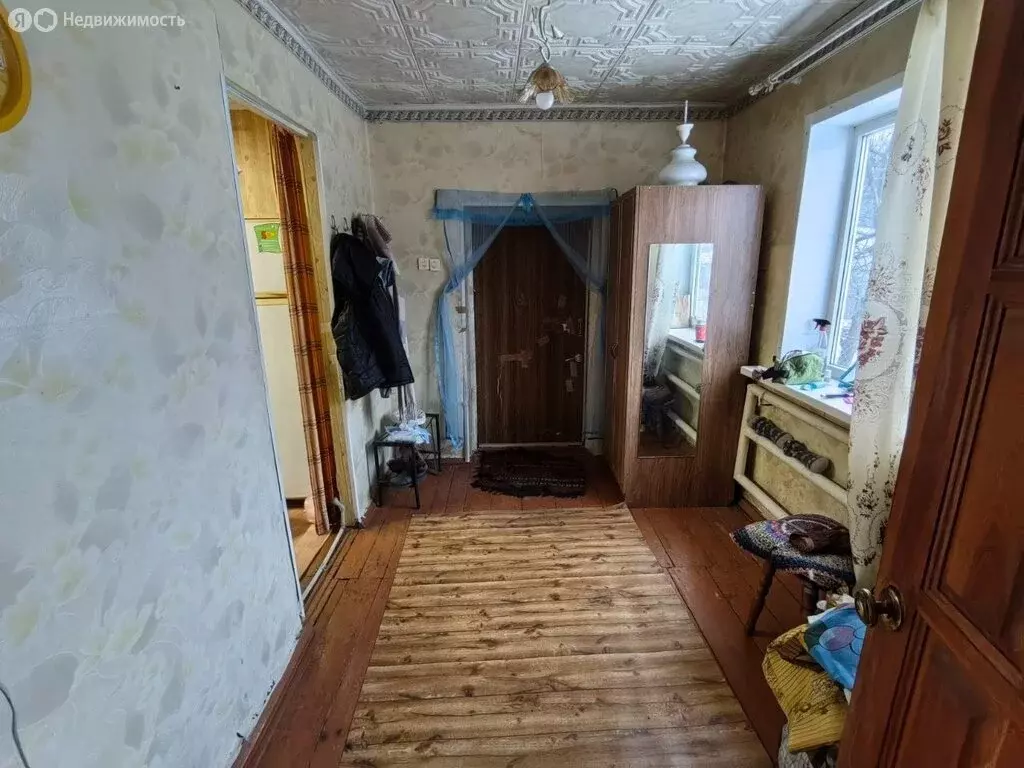 Дом в городское поселение посёлок Октябрьский, рабочий посёлок ... - Фото 2