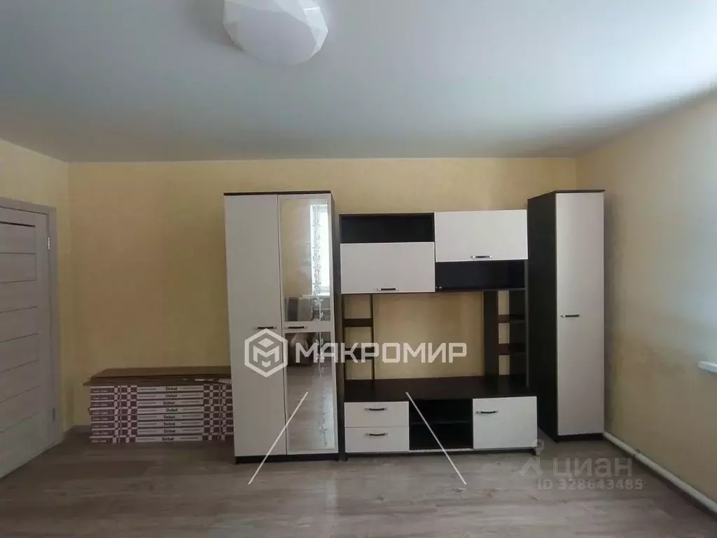 Комната Орловская область, Орел ул. Калинина, 3 (18.0 м) - Фото 2