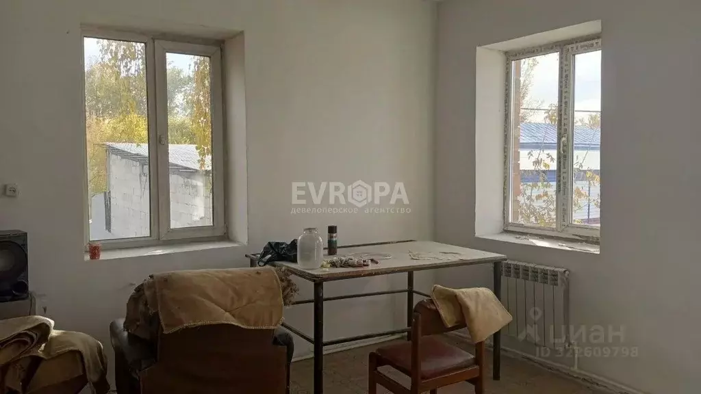 Офис в Ульяновская область, Ульяновск ул. Радищева, 169 (42 м) - Фото 1